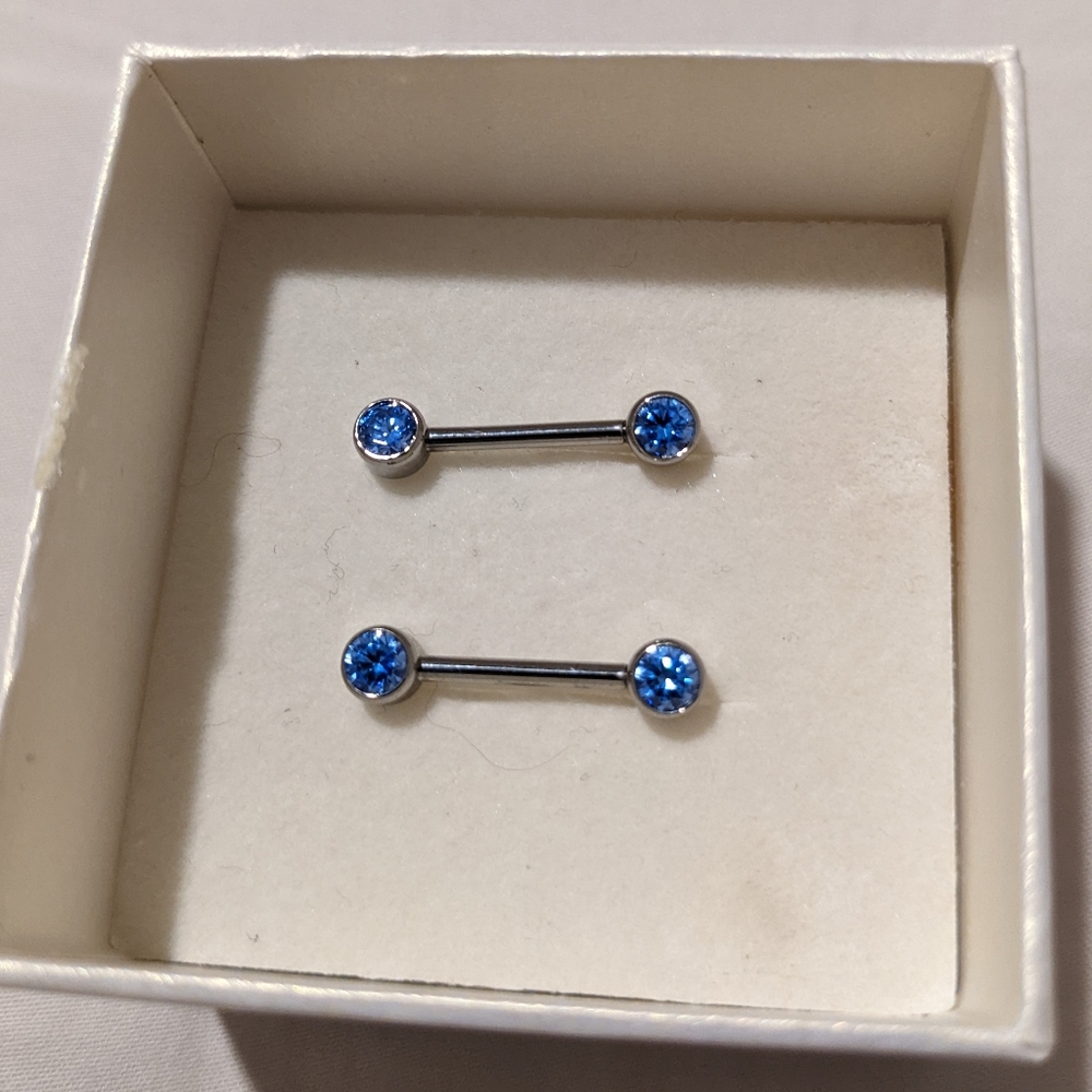 1 Pair of Blue Sapphire Nipple Piercing Body Jewerly